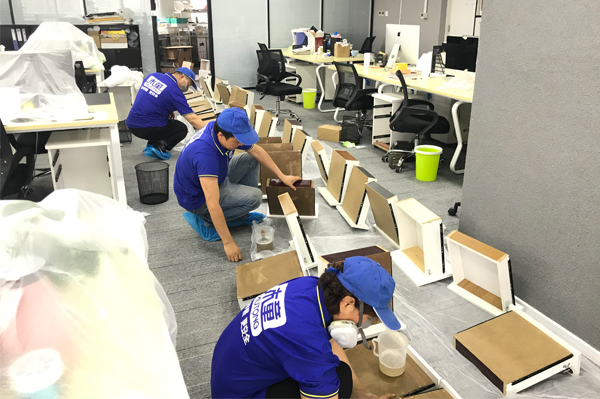 1657607576203617.jpg 家具涂刷600x399.jpg